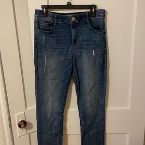 Jeans with stretch waist